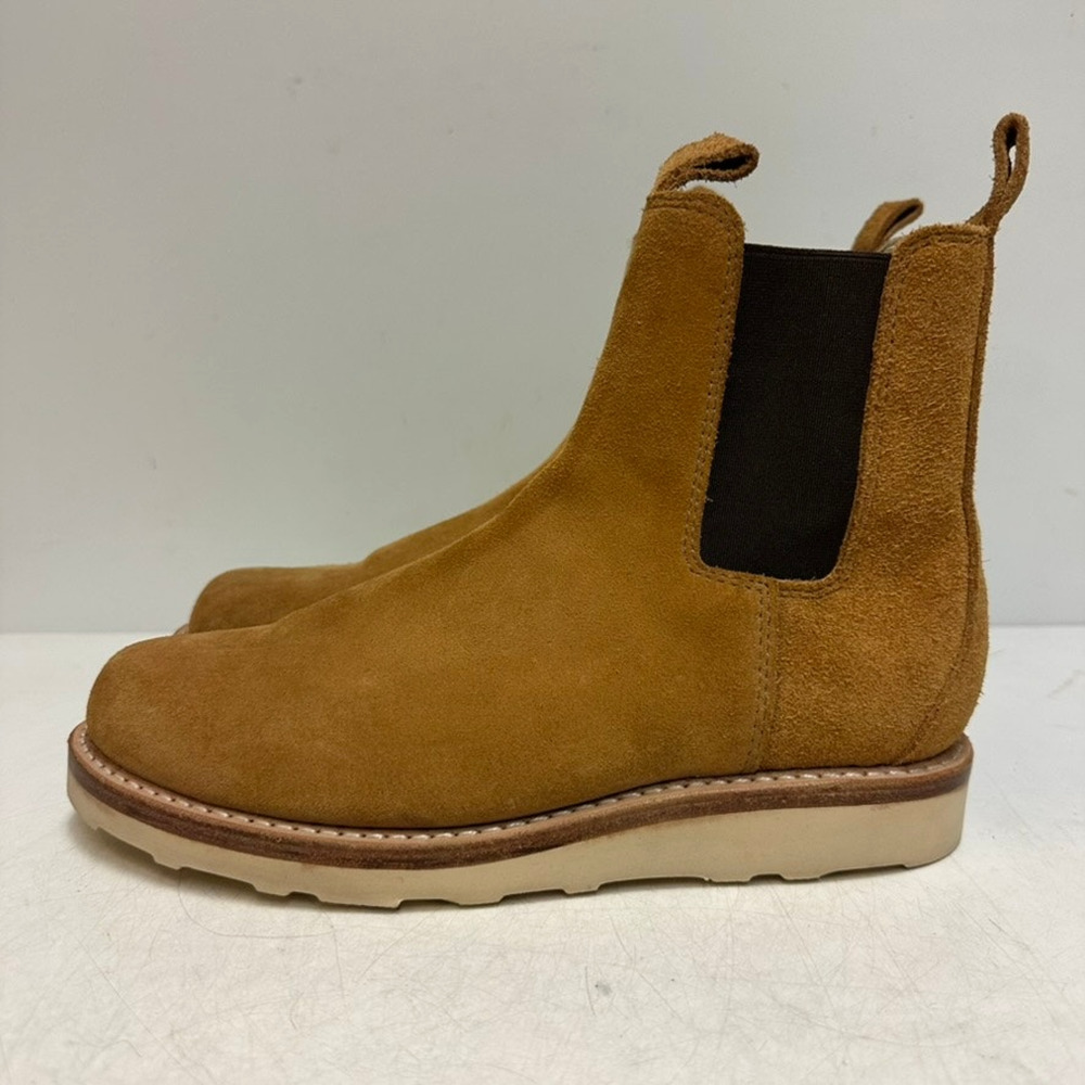 NWOT Rogue Territory RGT Chelsea Boots Tan Suede Vibram Wedge Sole Made in USA 6